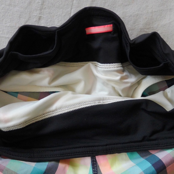 Lululemon Women 4 Speed Short Wee Wheezy Check - Picture 11 of 12